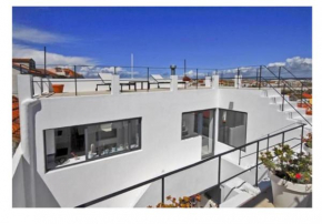 VILLA Estrelas - PENICHE -Au centre Ville -Terrasses vue mer -Choix de 3 maisons dans la même rue - Plage à 300 metres -Parking gratuit-